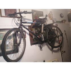 bicicleta poco uso tuvo.