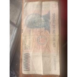 billete de 1 millon de pesos argentino